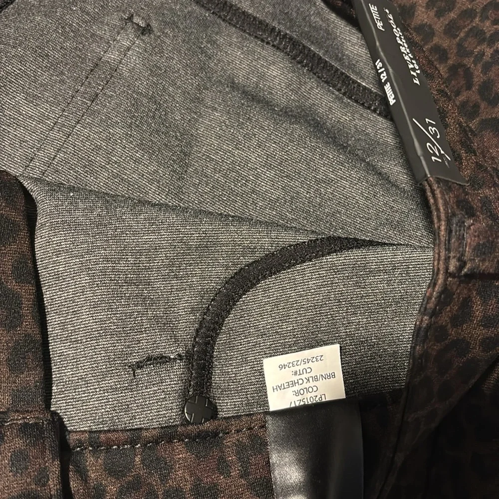 Liverpool Cheetah Print Ponte Pants - Black/Brown - Size 12/31 Petite - NWT - Picture 6 of 12